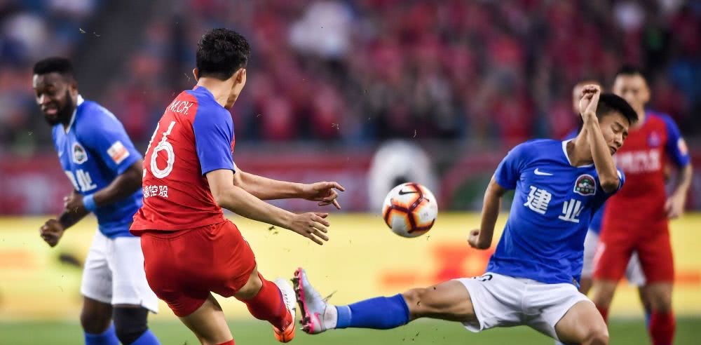 关于重庆斯威客场险胜河南建业，保持稳定不败成果开局！的信息