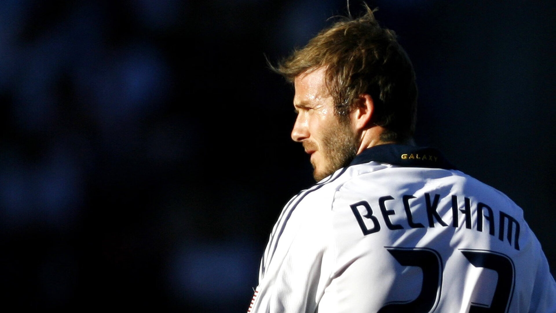 从波尔图到万达大都会，当意外成为史诗—几内亚铁卫的致命一击与卡拉斯科的决赛舞台