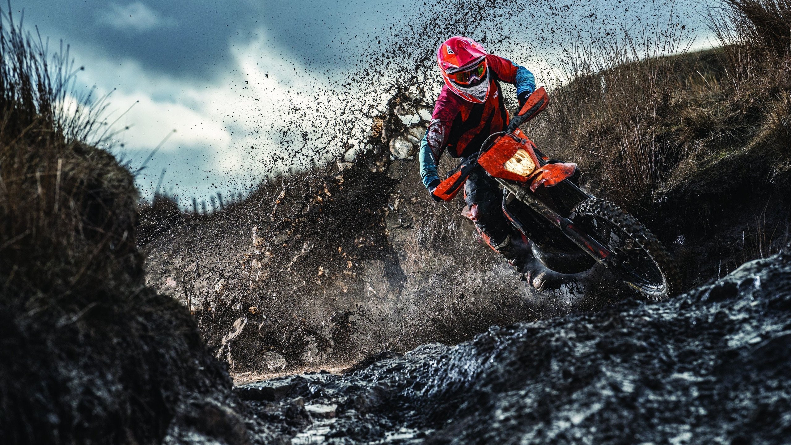 当金字塔遇见圣西罗，莱奥在西决生死战中的法老加冕礼